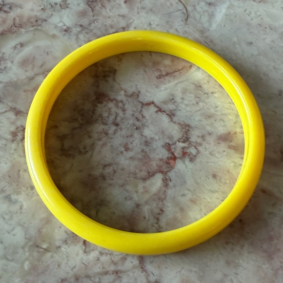 EUC~Set Of 9 Woman’s Vintage Acrylic Colorful Bangle Bracelet Set - Picture 13 of 16